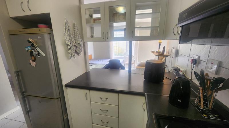 To Let 1 Bedroom Property for Rent in Bracken Heights Western Cape